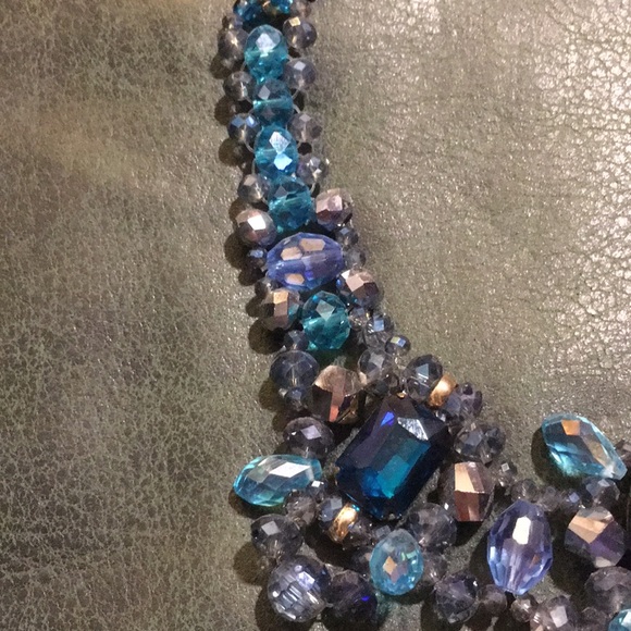 Sparking multi stone necklace blues purples - Picture 5 of 8